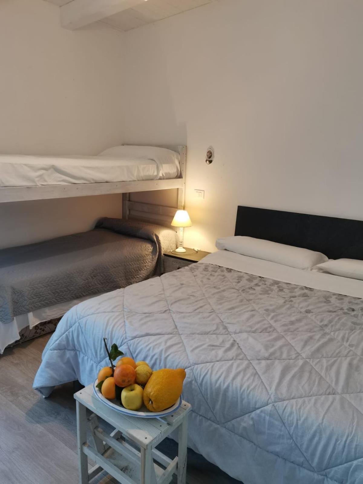 B&B Xenia Mongiove Eksteriør billede