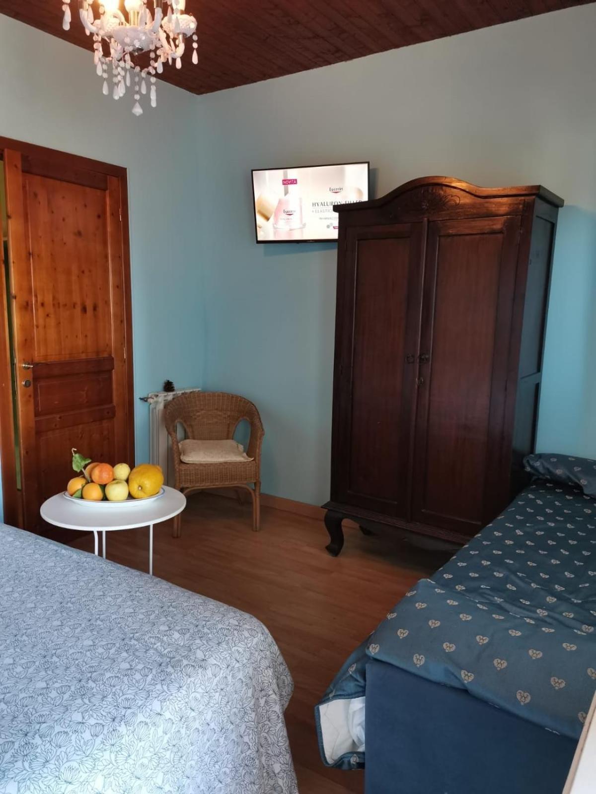B&B Xenia Mongiove Eksteriør billede
